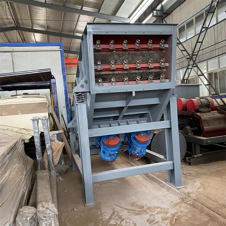 耐火材料篩分設備電動型概率篩直線振動篩制造